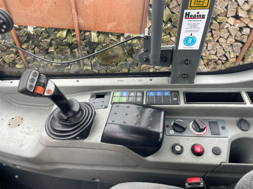 Chargeuse 5085 T Kramer – Image 4