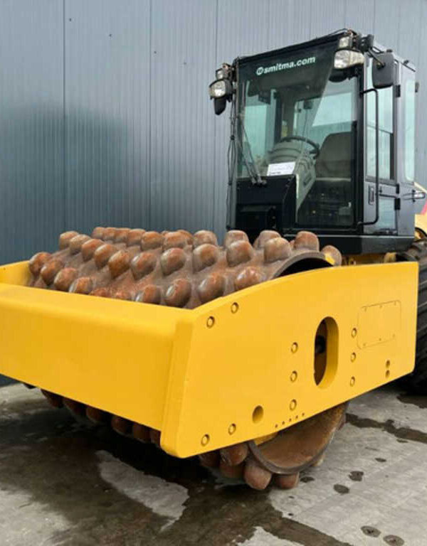 Caterpillar Monocylindre Compacteur CP74 C