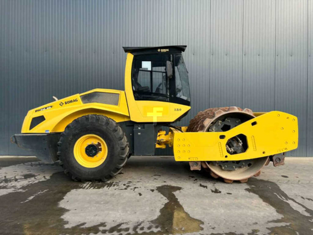 BOMAG Compacteur BW216PD-5 monocylindre