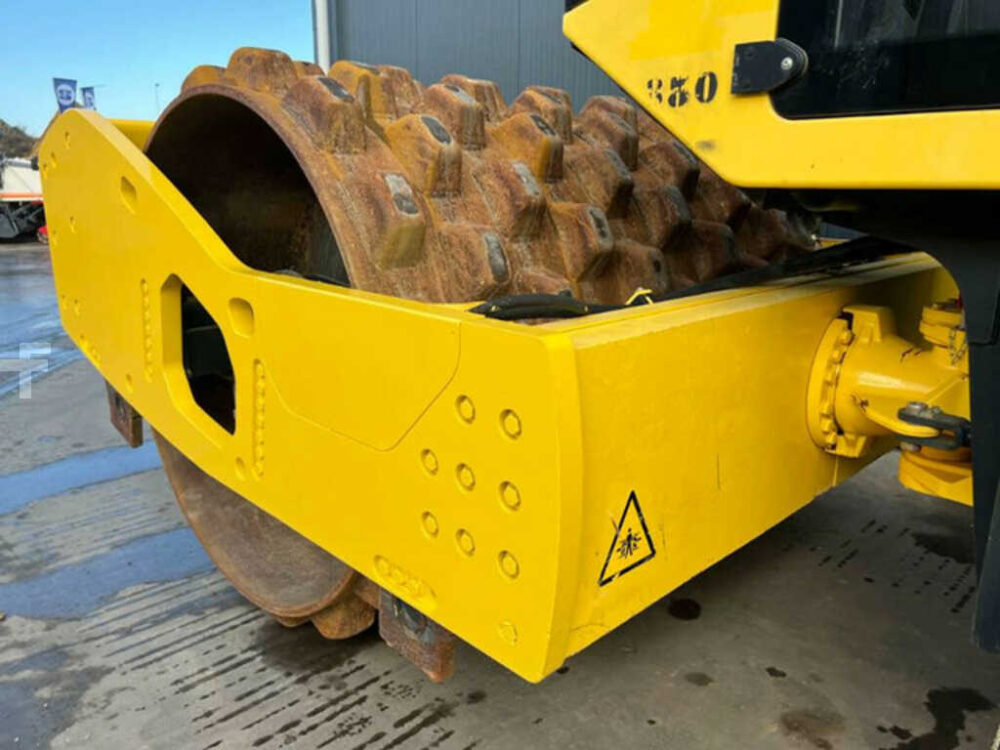 BOMAG Compacteur BW216PD-5 monocylindre – Image 9