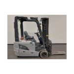 Chariot élévateur 1T8 électrique Nissan levée 4m75