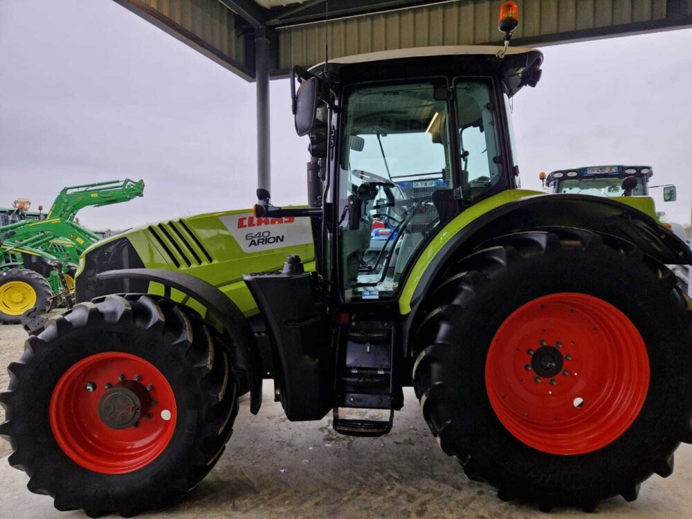 Tracteur 640 Cebis Claas Arion – Image 7