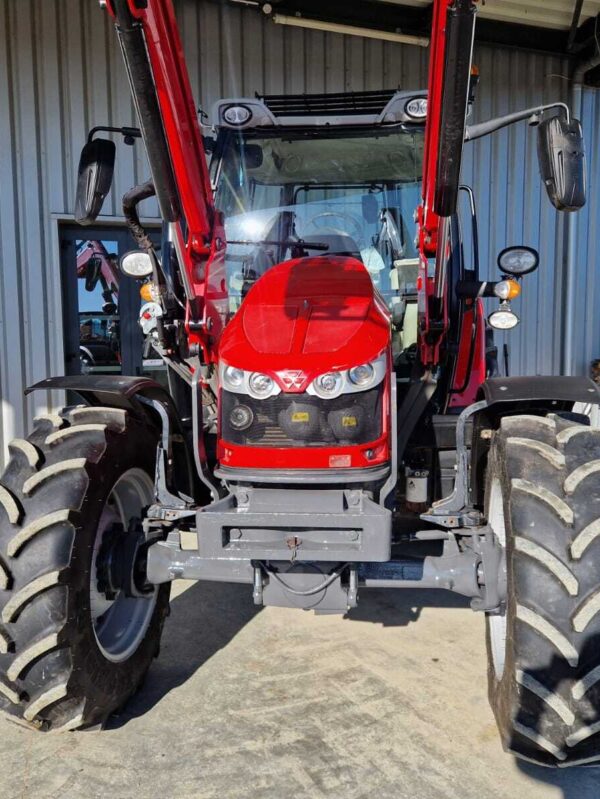 Tracteur 5711s Massey Ferguson