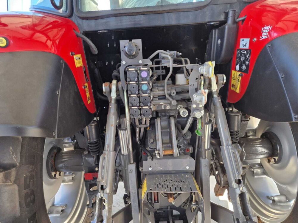 Tracteur 5711s Massey Ferguson – Image 12