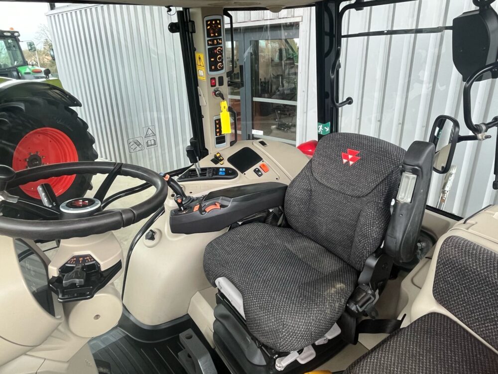 Tracteur 5711s Ferguson Massey – Image 9