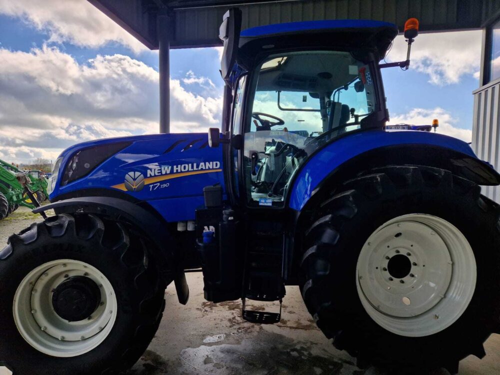 Tracteur Power Command New Holland T7.190 – Image 6