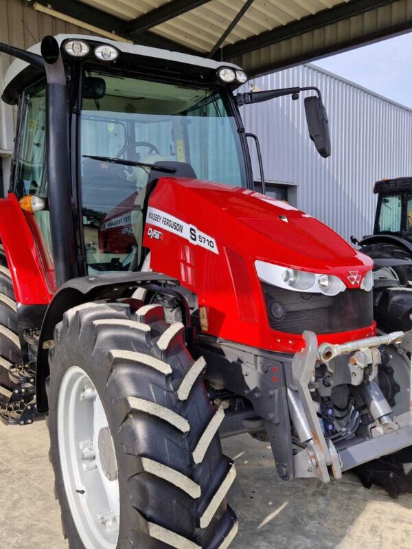 Tracteur Ferguson Massey 5710S